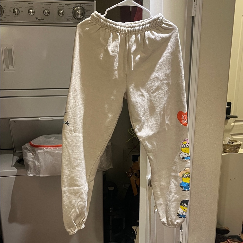 Kids Cartoon Print Joggers - White